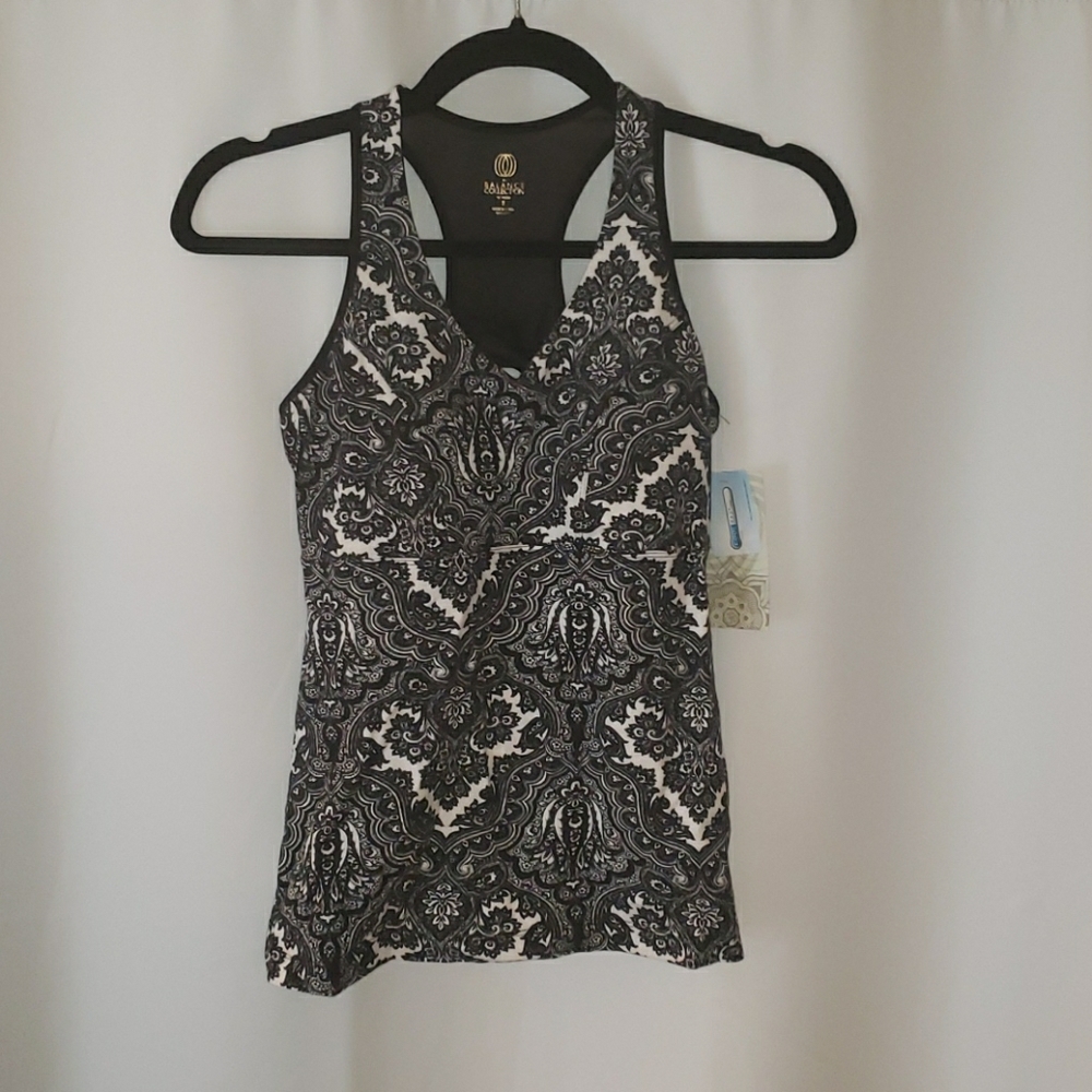 Keyhole back Damask tank